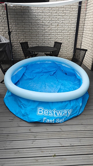 Bestway Fast Set Allassetti 244x61cm pumpulla