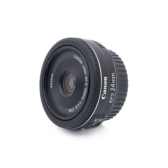 Canon EF-S 24mm f/2.8 STM – Käytetty