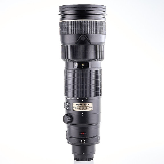 Nikon AF-S Nikkor 200-400mm f/4 G ED VR -objektiivi (käytetty)