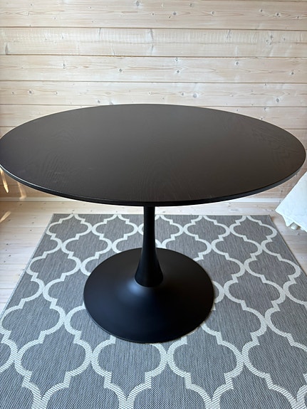 Pyöreä ruokapöytä 100cm + tuolit 3kpl