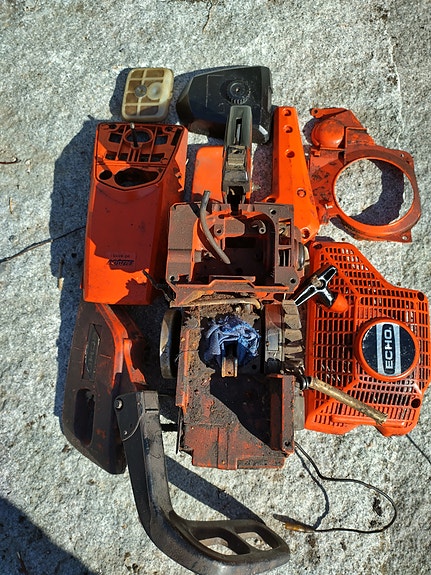 Moottorisaha Echo 4610
