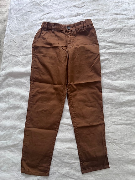 Ruskeat lasten chino housut