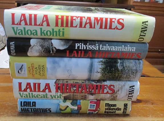 Laila Hietamies kirjat