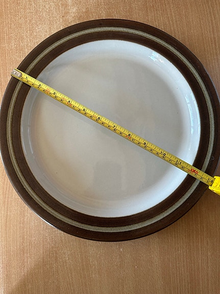 Arabia Karelia lautanen ruskea raita n. 33cm