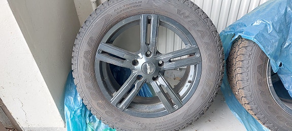 Uudenveroiset Goodyear Wrangler SUV AT-renkaat
