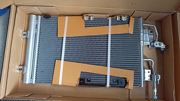 Opel ilmastoinnin lauhdutin
