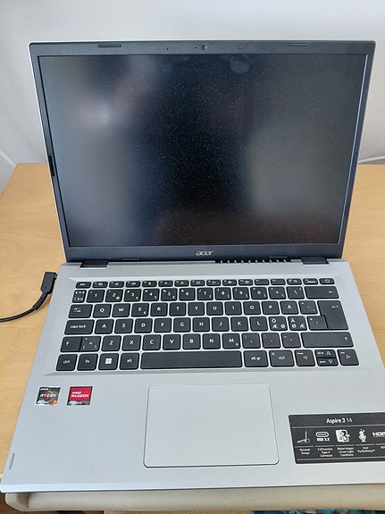 Acer Aspire 3 14" 5000 series 7