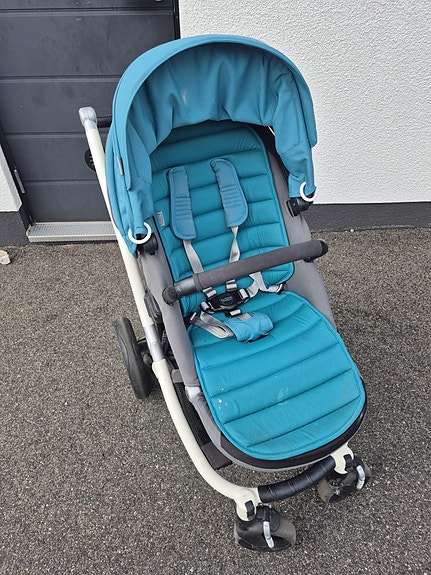 Britax Affinity 2 rattaat ja Maxi cosi adapterit
