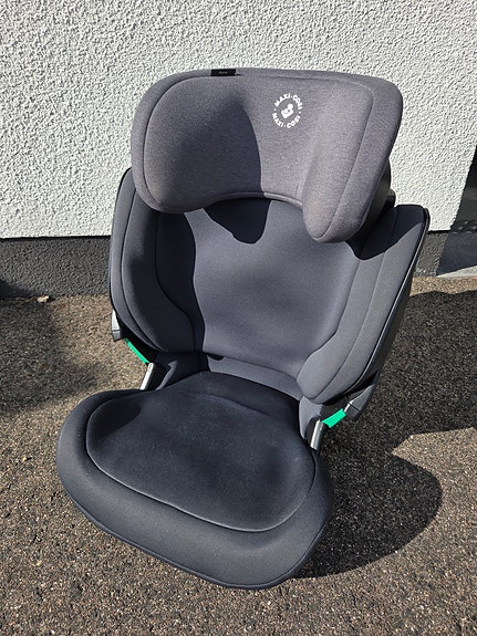 Maxi cosi Kore turvavyöistuin