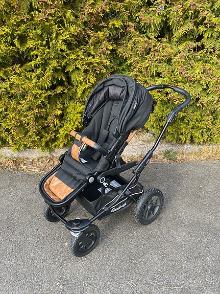 Emmaljunga alu s -vaunut