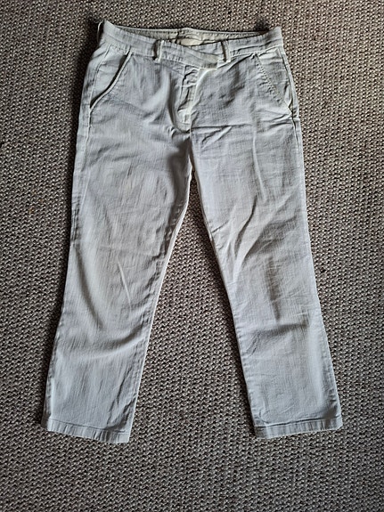 Moncler housut naiselle, koko M