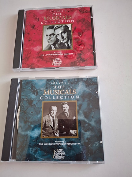 CD - Levyt 2 kpl. Musiikkia
