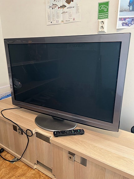 Panasonic taulutelevisio 42”