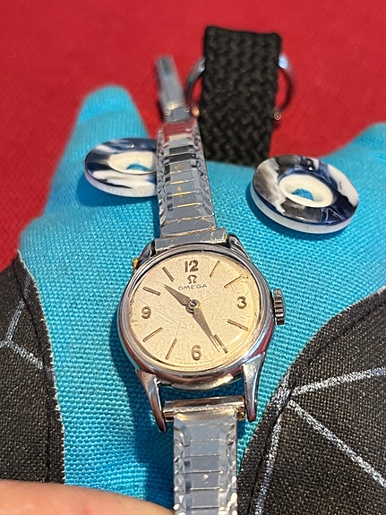 Omega naisten vintage rannekello