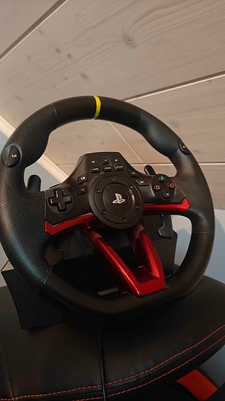 Hori Wireless Racing Wheel APEX