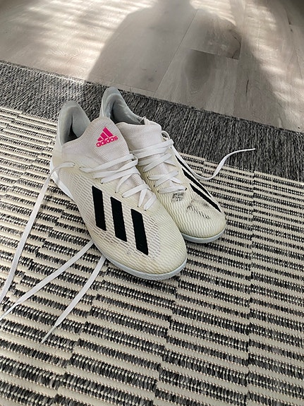 Adidas X jalkapallokengät koko 40 valkoinen