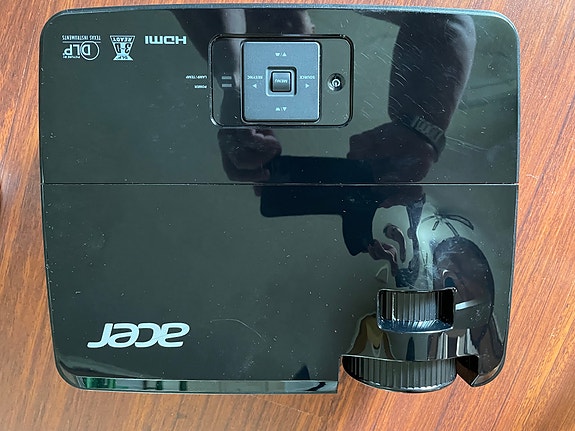Videotykki ACER P1223