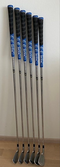 Myytävänä MizunoPro 223, PW-5