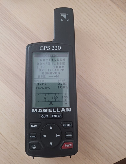 Magellan GPS 320 käsikäyttöinen GPS-laite