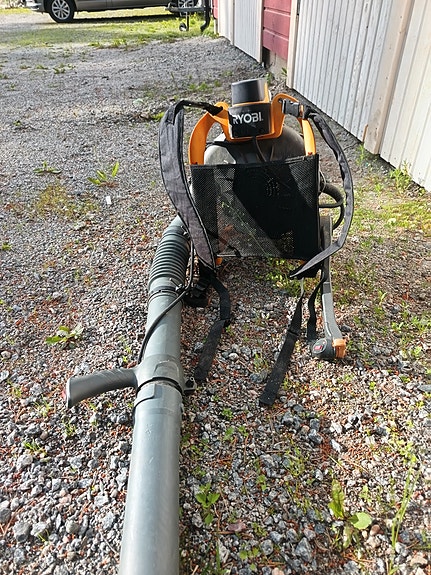 Ryobi lehtipuhallin