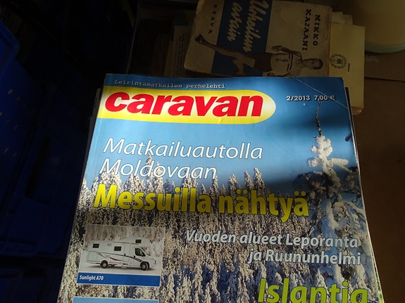 Caravan  2  / 2013