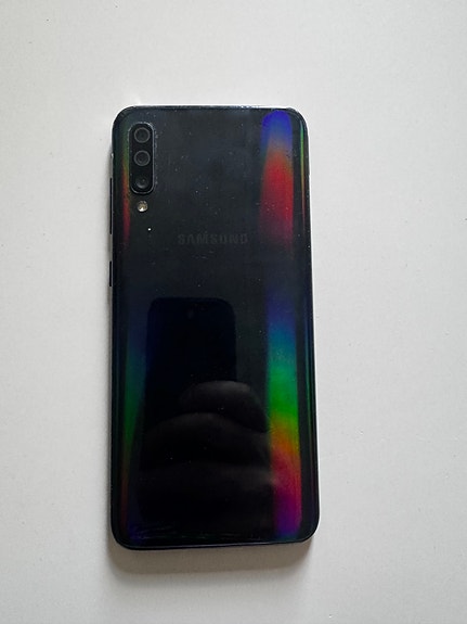 Samsung Galaxy A70 älypuhelin