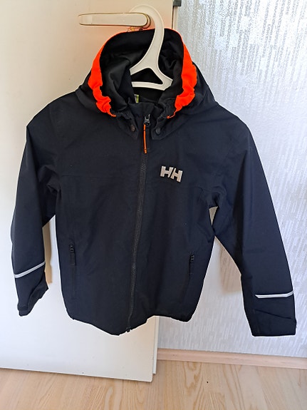 Lasten Helly Hansen takki koko 134