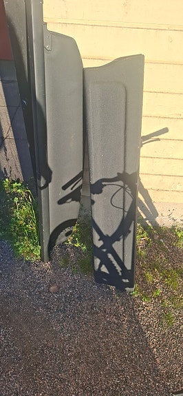 Toyota kattotelineen poikittaiskiskot