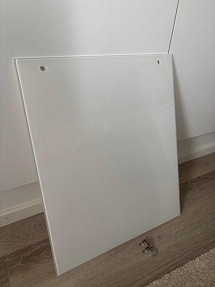 Lasilevy Ikea Malm (VARATTU)