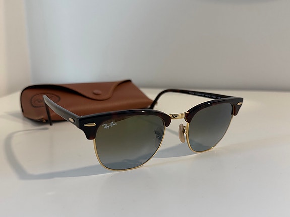 Ray-Ban Clubmaster aurinkolasit