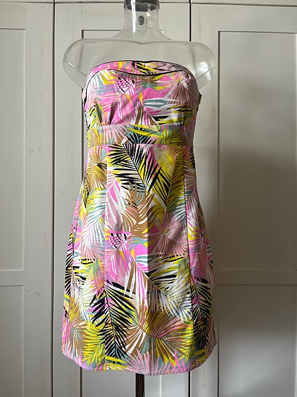 H&M olkaimeton bandeau mekko kesämekko koko 42 Y2K Zara Larsson Tropical