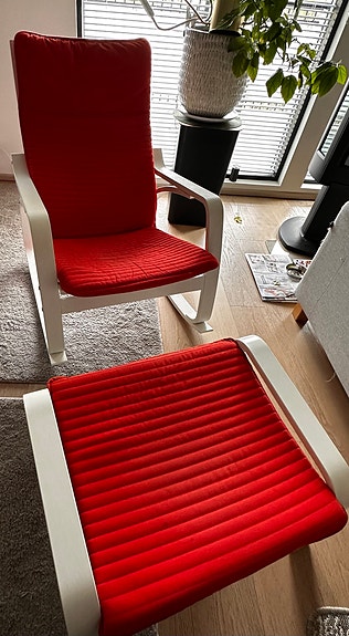Ikea Poäng punavalkea keinutuoli+rahi