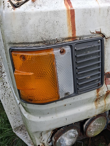 Mitsubishi etuvalot ja vilkut