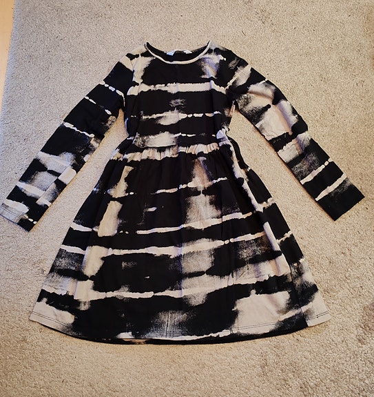 tyttöjen mekko