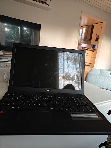 ACER ASPIRE E1-522 LÄPPÄRI