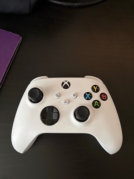 Xbox langaton ohjain valkoinen