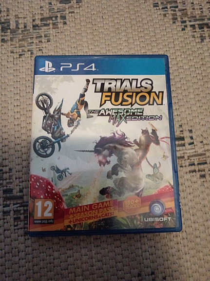 PlayStation 4 Trials Fusion The Awesome Max Edition peli