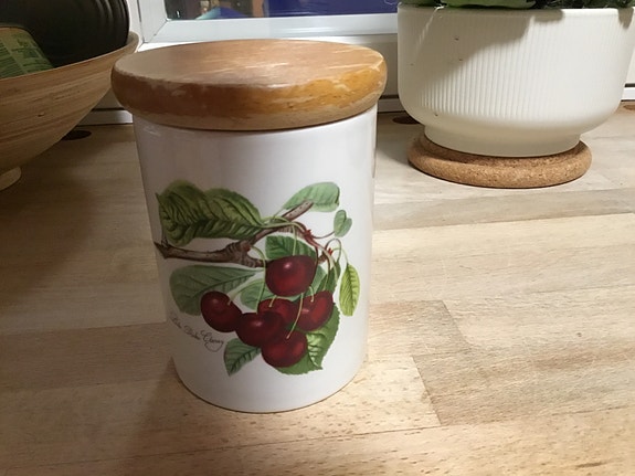 Pomona Portmeirion säilytyspurkkeja