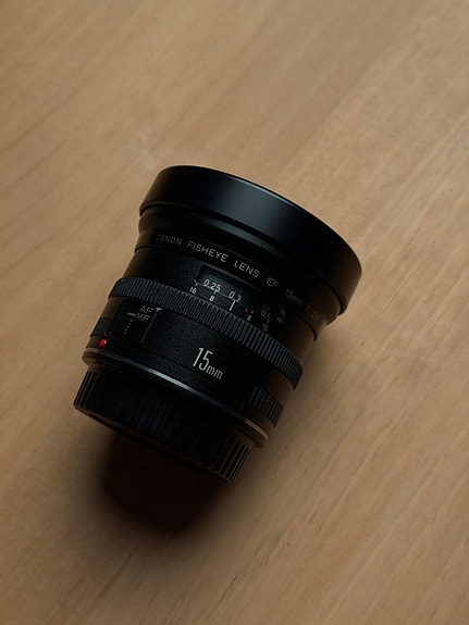 Canon EF 15mm 2.8 objektiivi (Fisheye Lens)