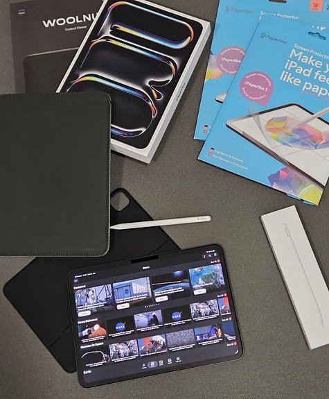 Apple iPad Pro M5 11"  256GB+kynä ja suojakuoret