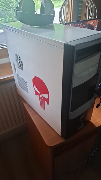 Pelikone i5-4690K / 16GB RAM / GTX 1660 / SSD + HDD