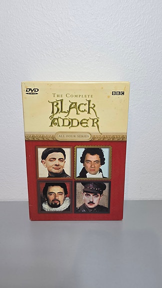 Musta kyy koko sarja 1-4 dvd the complete black adder