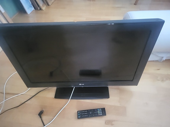 LG 32CS460T 32" taulutelevisio