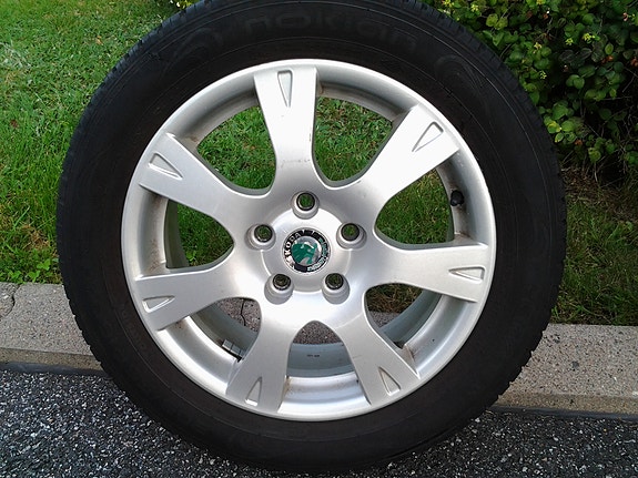 1 kpl Skoda Octavia Alumiinivanne 16" 5x112