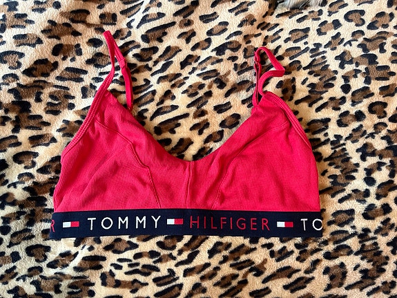 Tommy hilfiger