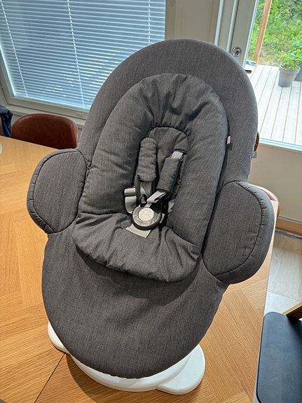 Stokke steps bouncer sitteri