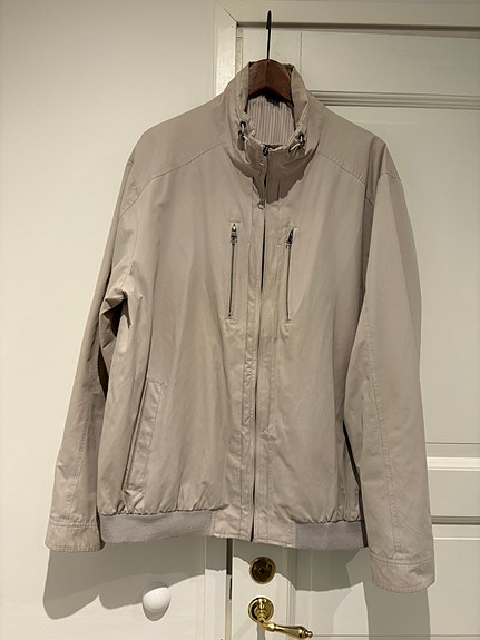 Beige takki 50