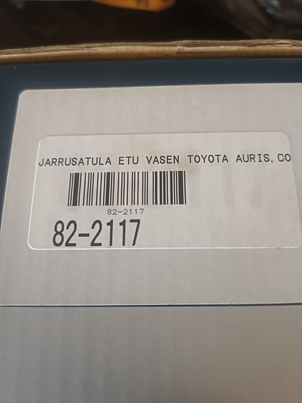 Toyota Auris etujarrusatula vasen