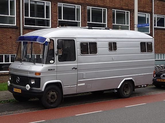Mercedes-Benz