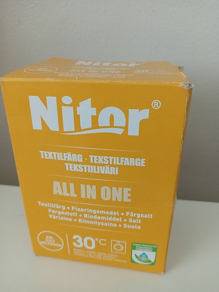 Keltainen kangas väri Nitor